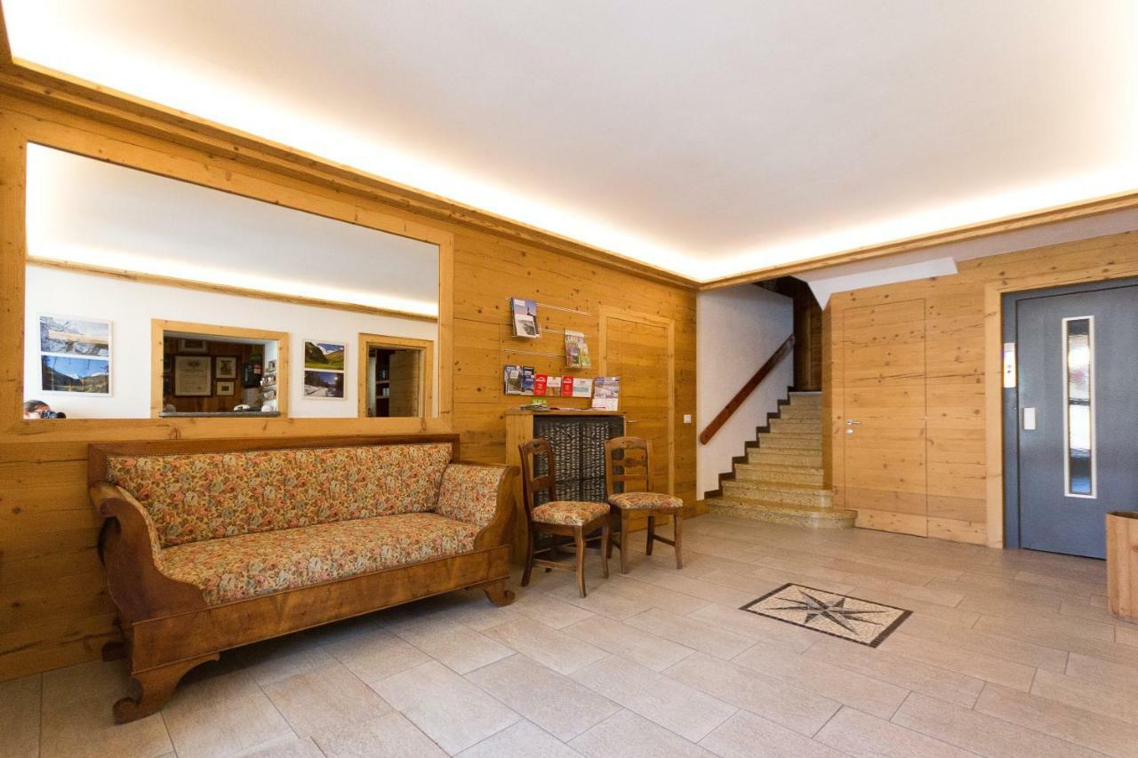 Meuble Albergo Dante Bormio Luaran gambar
